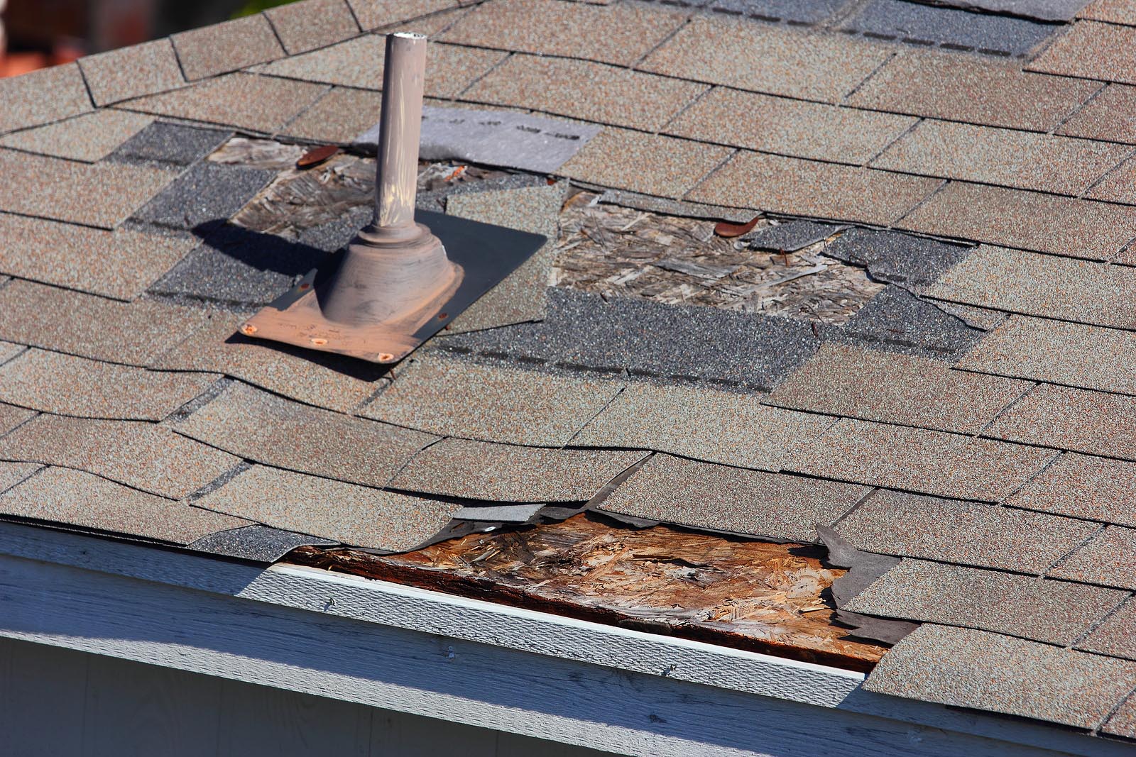 Houstons weather and it's impact on your roofs